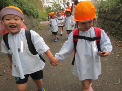 ドングリ いっぱい ひろったよ！（保土ヶ谷公園）サムネイル