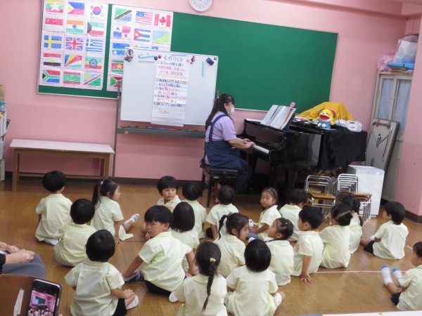 敬老会にきてくれて、ありがとう💕（小桜組）サムネイル