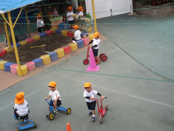 最近の小桜組さんは…。今日は寒い中、保育参観にいらしていただきありがとうございました💕サムネイル