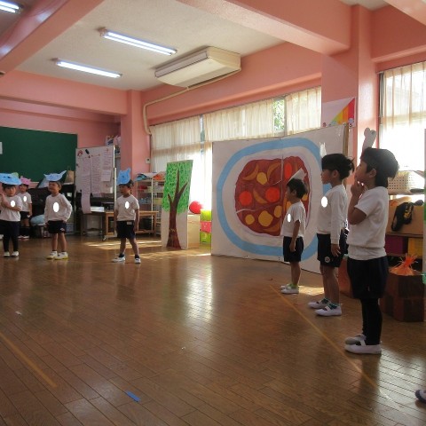 菊組さんの劇は、美味しそうなお話です💕サムネイル