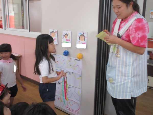 お遊戯会に向けて、練習に一段と熱が入ってきました！！（藤組）サムネイル