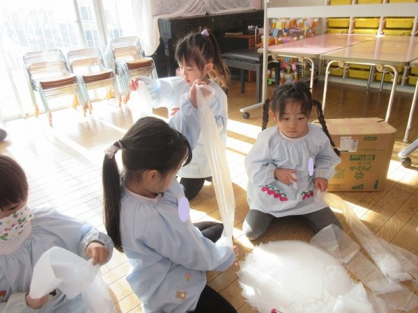 共同製作が進んでいます（　＾ω＾）・・・（菊組・藤組）サムネイル