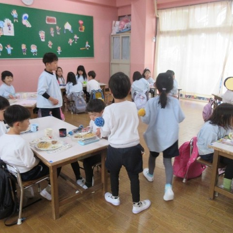 おいしい給食、ありがとう💕（３学年）サムネイル